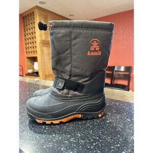 Kamik Waterproof ( FELT LINED ) Snow Boots Women's Size-6 pre-owned